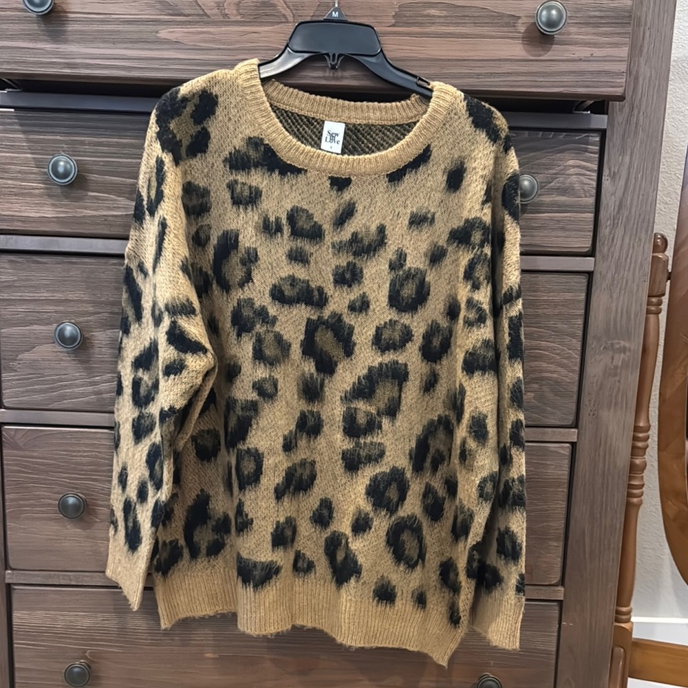 Leopard Print Sweater - Tan and Black